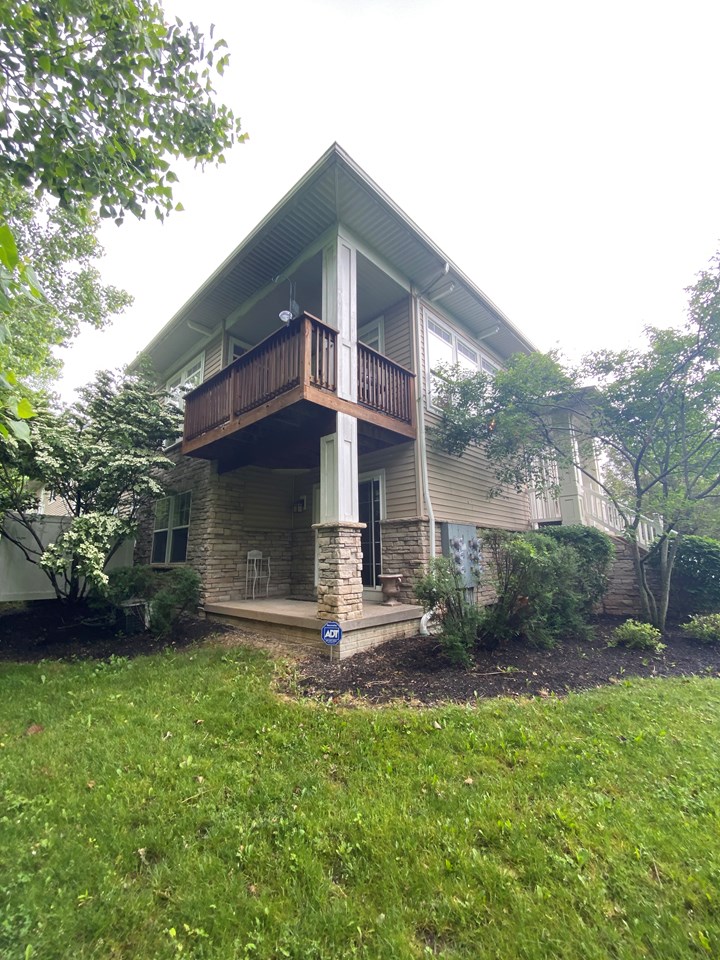 294 Crescent Ridge Dr.
