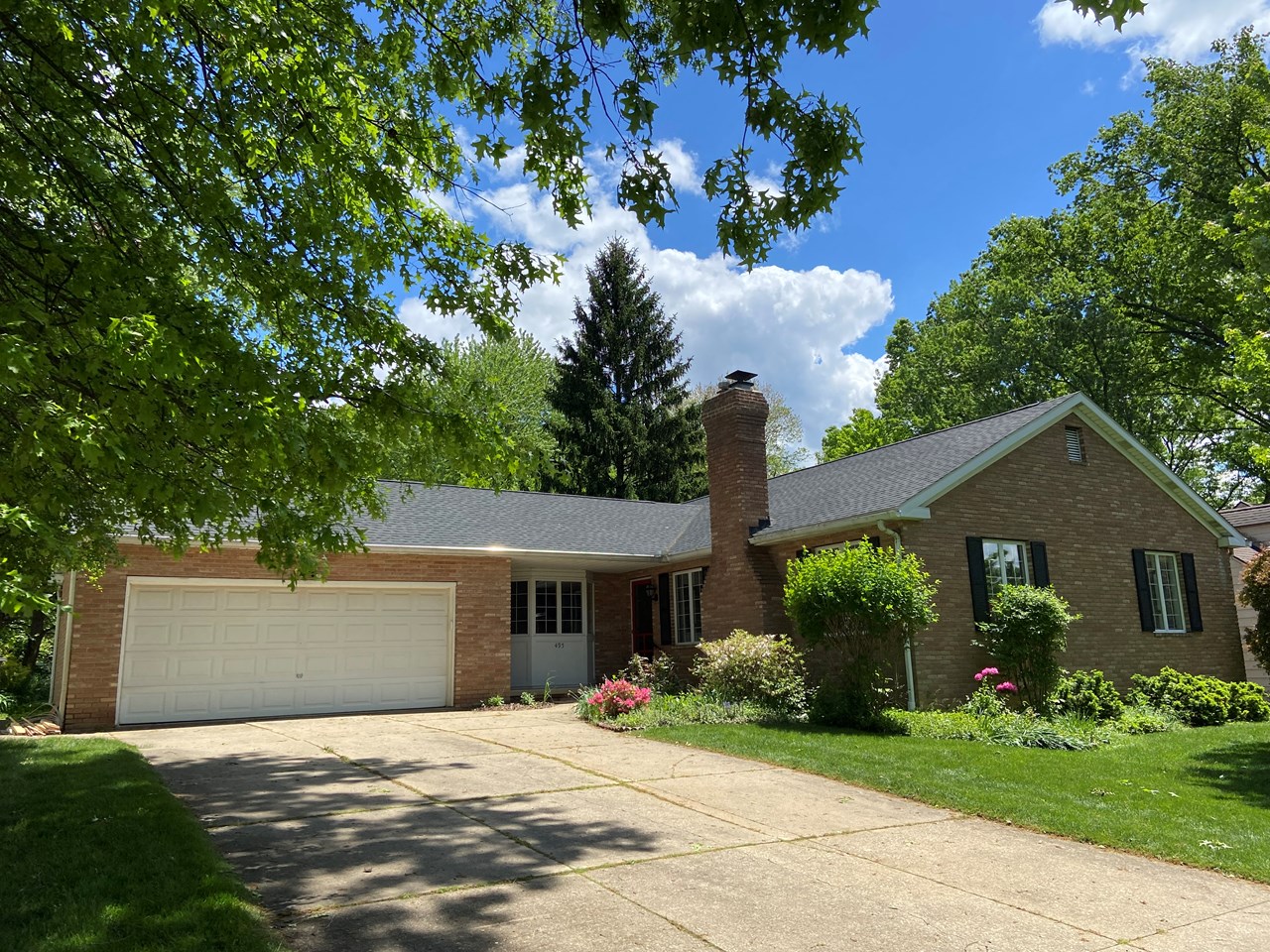 495 Reynolds Ave.